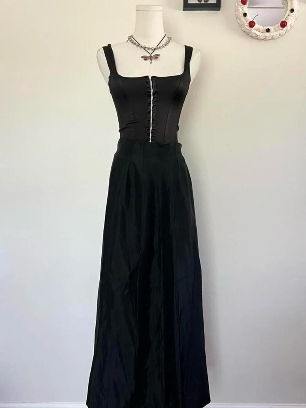 Vintage Jones New York Evening Black maxi skirt
